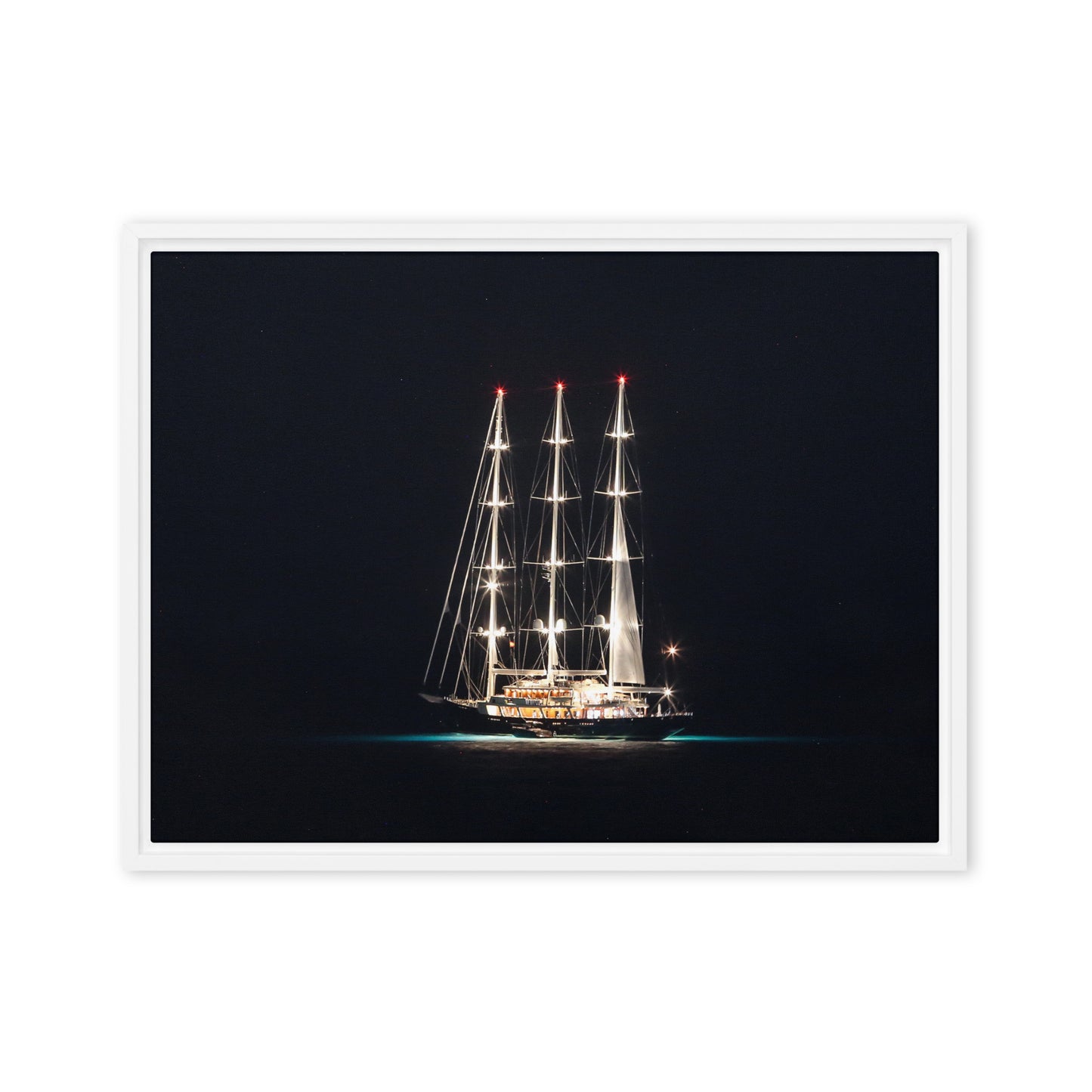 Segelschiff an der Playa de Palma - Gerahmte Leinwand